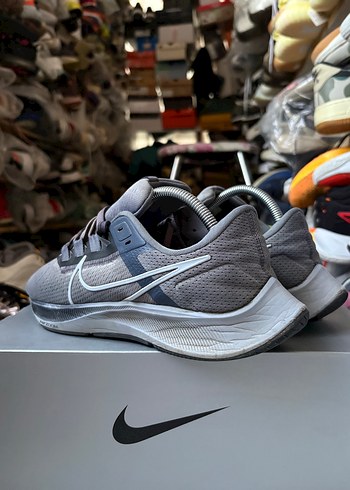 Nike Air Zoom Pegasus 38 - Görsel 4