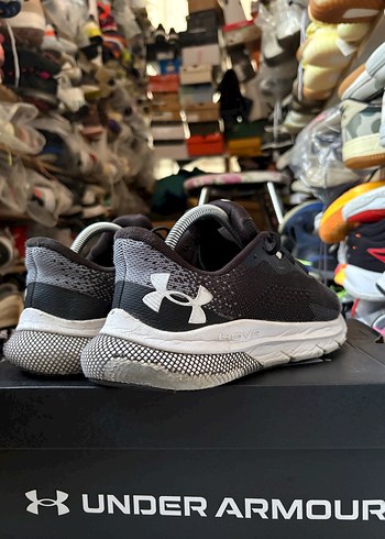 Under Armour Gri Erkek Koşu Ayakkabısı - Görsel 2