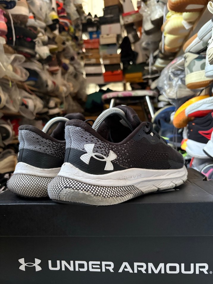 Under Armour Gri Erkek Koşu Ayakkabısı - Görsel 2