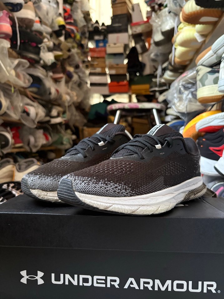 Under Armour Gri Erkek Koşu Ayakkabısı - Görsel 4