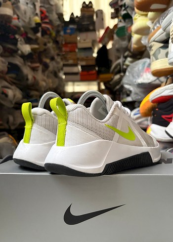 Nike MC Trainer 3 - Görsel 3