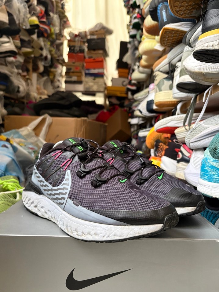 Nike Legend React 3 Goretex - Görsel 2