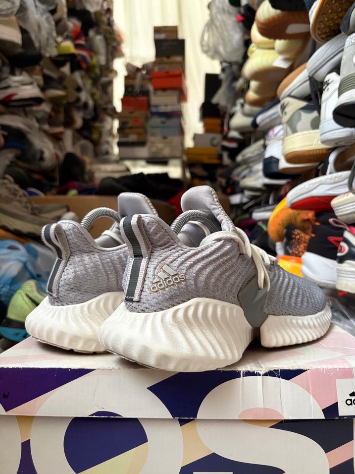 Adidas Alphabounce - Görsel 3