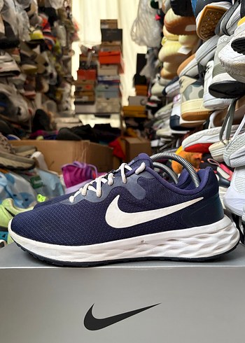 Nike Revolution 6 - Görsel 4