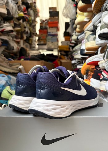 Nike Revolution 6 - Görsel 2