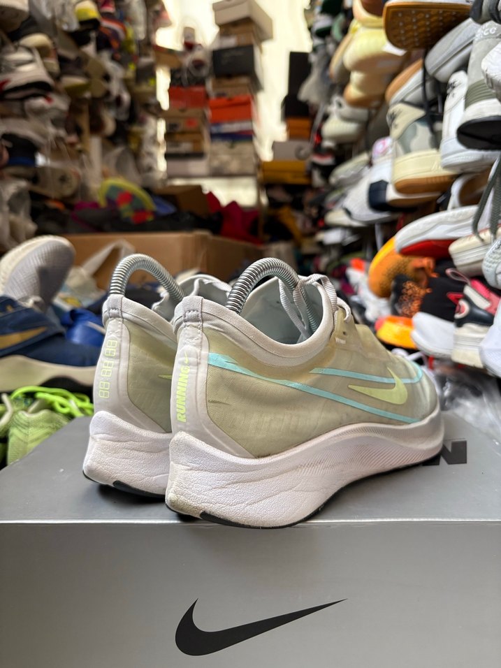 Nike Zoom Fly 3 - Görsel 3