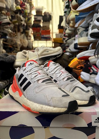 Adidas Day Jogger Boost - Görsel 2