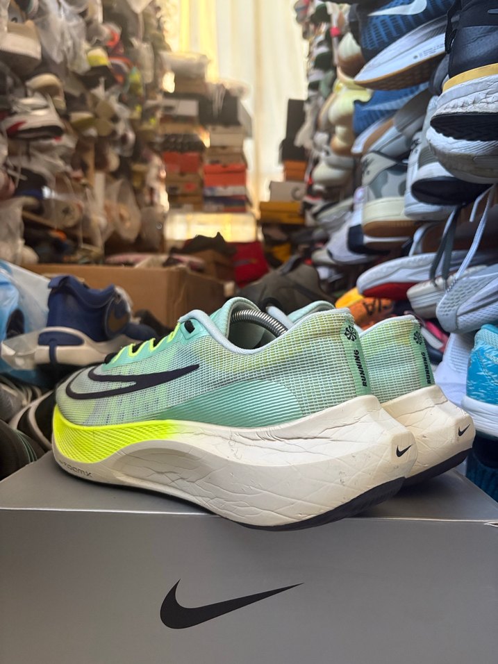 Nike Zoom Fly 5 - Görsel 3