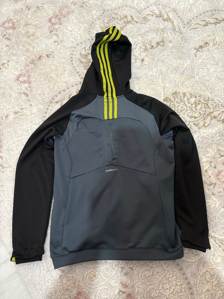 Adidas Kapüşonlu Gri Fermuarlı Ceket - Görsel 3