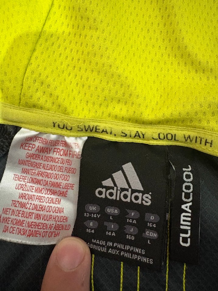 Adidas Kapüşonlu Gri Fermuarlı Ceket - Görsel 4