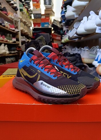 Nike Nike React Pegasus Trail 4 Goretex