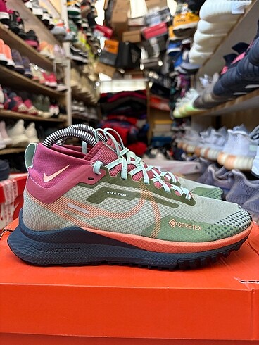 Nike React Pegasus Trail 4 Goretex