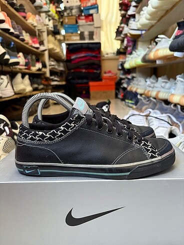 Nike Converse