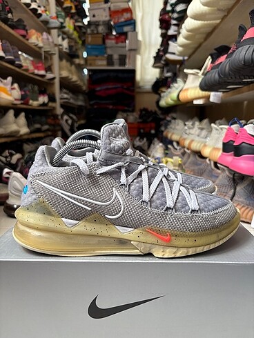Nike Lebron 7 VII
