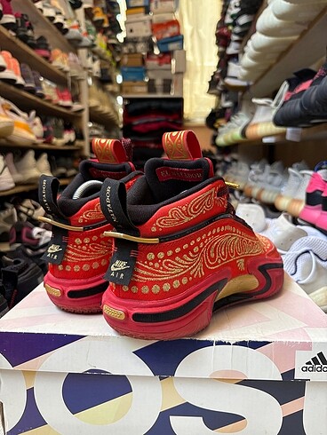 41 Beden Nike El MATADOR