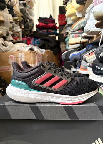 Adidas Ultrabounce Siyah Kirmizi 37 5