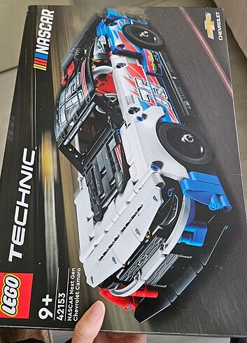 LEGO Tecnic Nascar Chevrolet Camaro - Görsel 6