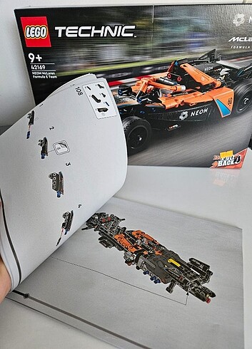 Beden LEGO Neon McLaren Formula E Team
