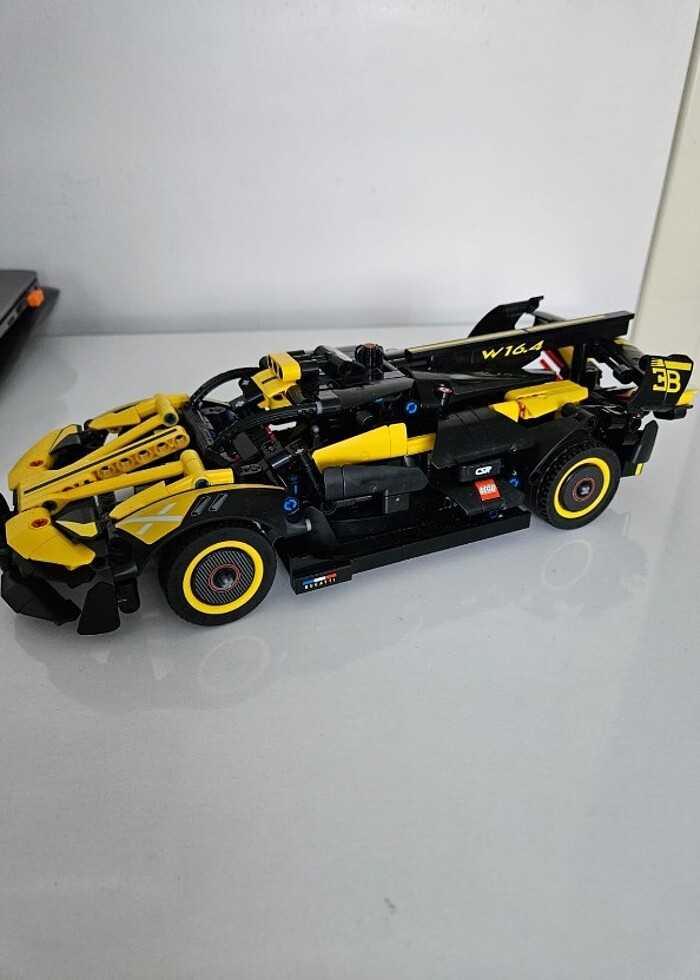 LEGO Bugatti Bolide - Görsel 2