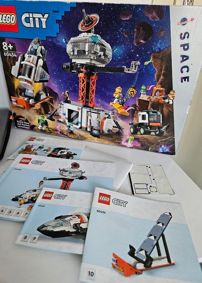 LEGO Space Uzay Üssü - Görsel 3