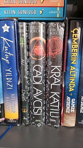Kral Katili, Cadı Avcısı, Av/Şifacı Set kitap VIRGINIA BOECKER 
