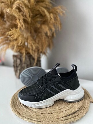 Adidas Adidas çocuk ayakkabı