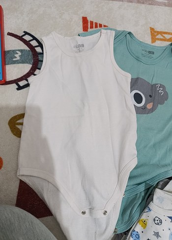 Gri Örgü Pamuklu Kısa Kollu Bebek Body - Görsel 7