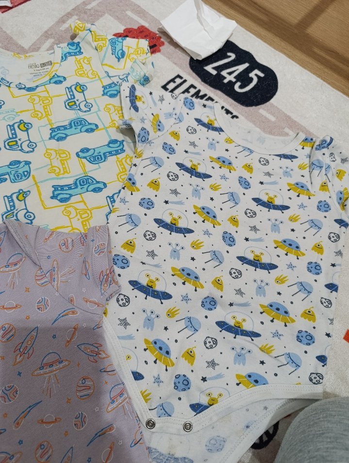 Gri Örgü Pamuklu Kısa Kollu Bebek Body - Görsel 4