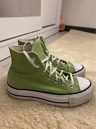 Converse Chuck taylor lift
