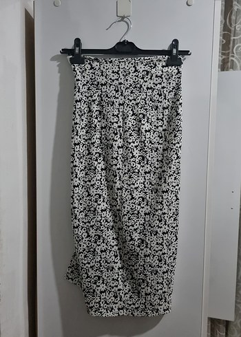 Koton Vücuda Oturan Beyaz Midi Etek - Görsel 3