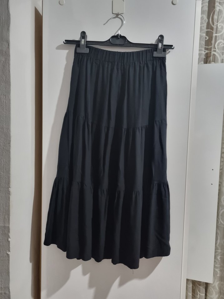 LCW Siyah Midi Etek - Görsel 3