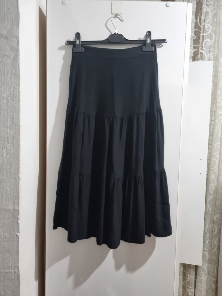 LCW Siyah Midi Etek - Görsel 2