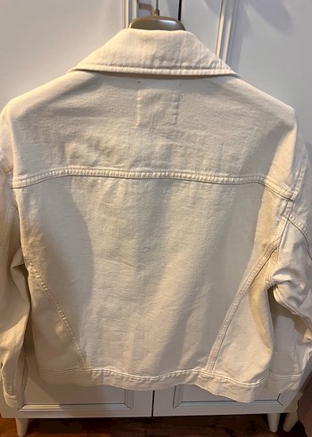 Beyaz Düğmeli Mango Kadın Denim Ceket - Görsel 4