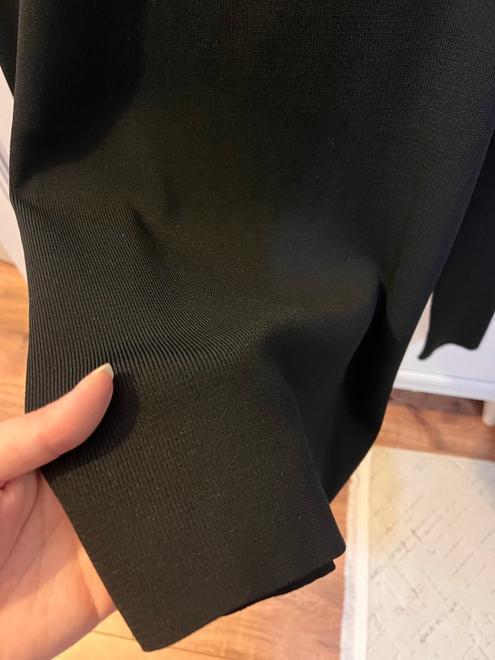 IPEKYOL Siyah V Yaka Uzun Kollu İnce Örgü Kazak - Görsel 3