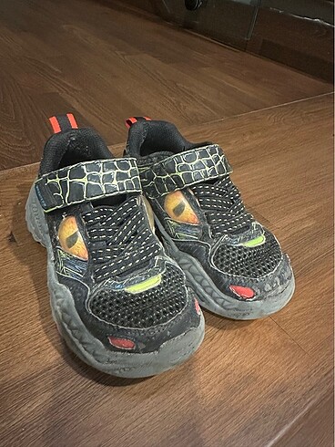 28 Beden gri Renk Skechers çocuk ayakkabı