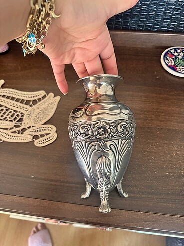 Gümüş vazo