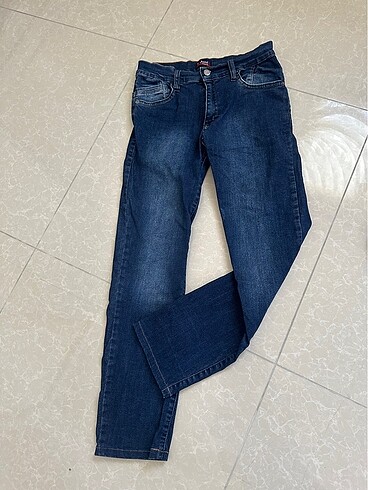 Erkek çocuk jean