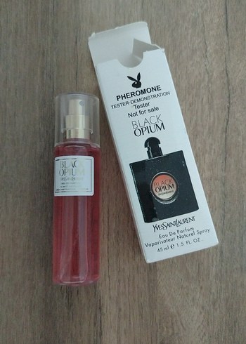 Yves Saint Laurent Yves Saint Laurent Black Opium Kadın Parfüm 45 ml