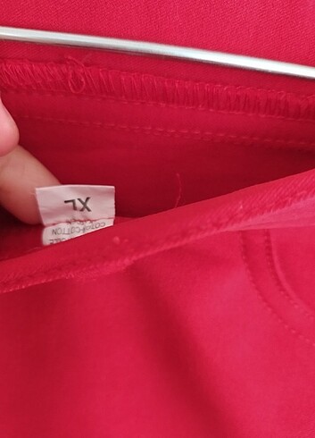xl Beden kırmızı Renk Kırmızı pantolon