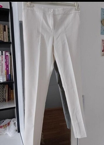 Beyaz kumaş pantolon 