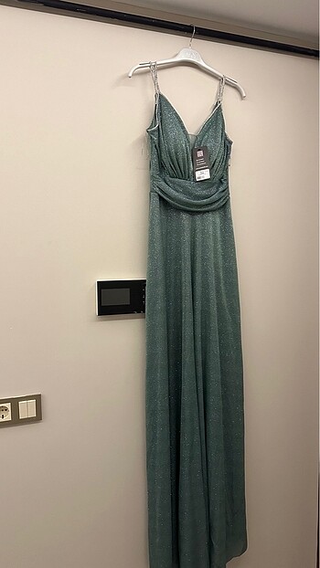 Yeşil simli elbise - Görsel 4