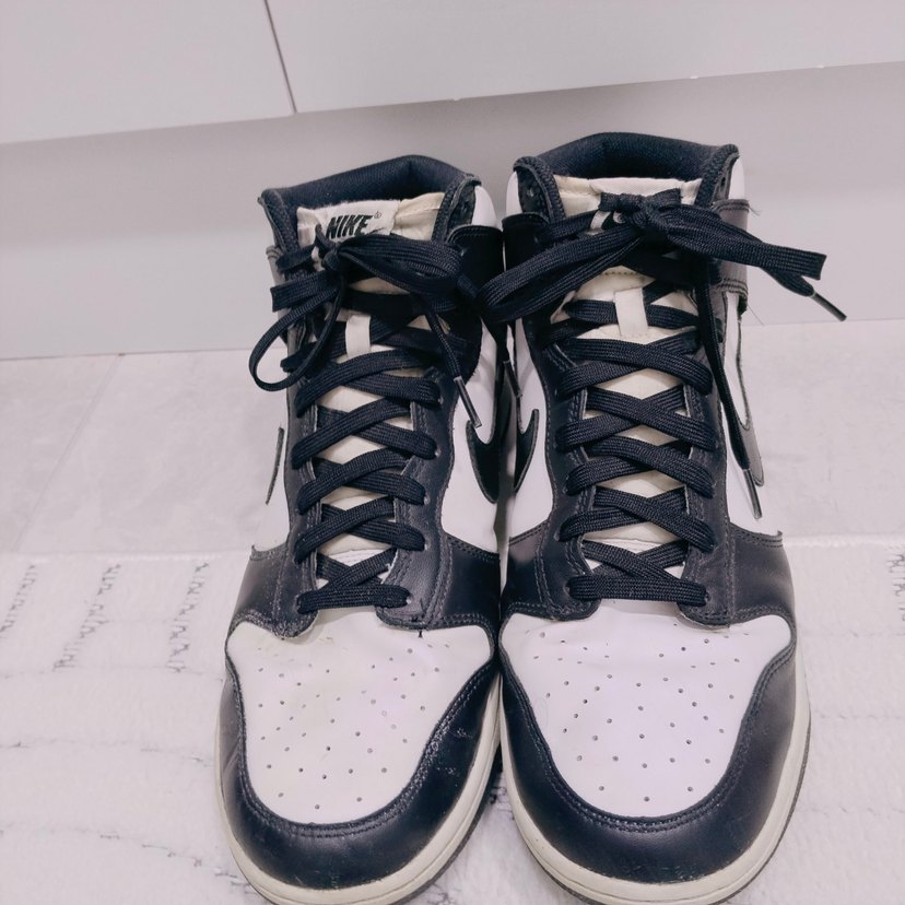 Nike Kadın Siyah Beyaz Bağcıklı Spor Ayakkabı - Görsel 3