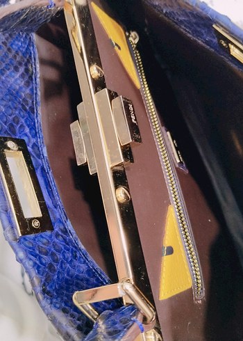 FENDİ vintage orjinal Mavi Yılan Desenli Deri Kadın Çanta - Görsel 14