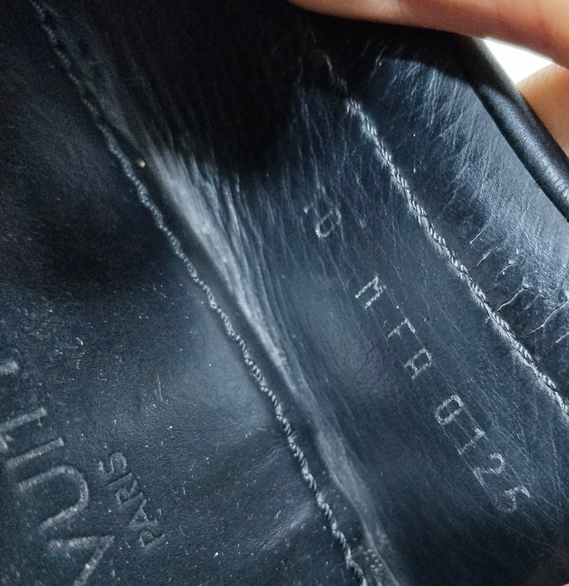 Louis Vuitton Klasik Siyah Deri Tokalı Erkek Loafer #46 numara - Görsel 5