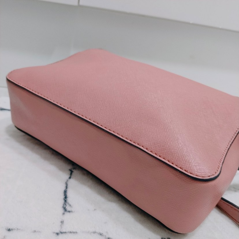 Guess Pudra Pembe Deri Kadın Çapraz Çanta - Görsel 4