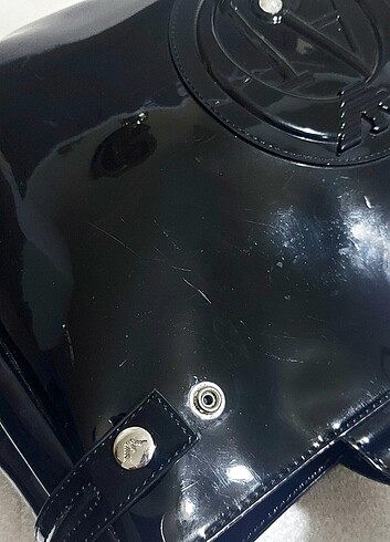  Beden siyah Renk Armani kusuru yok. 40x25 cm
