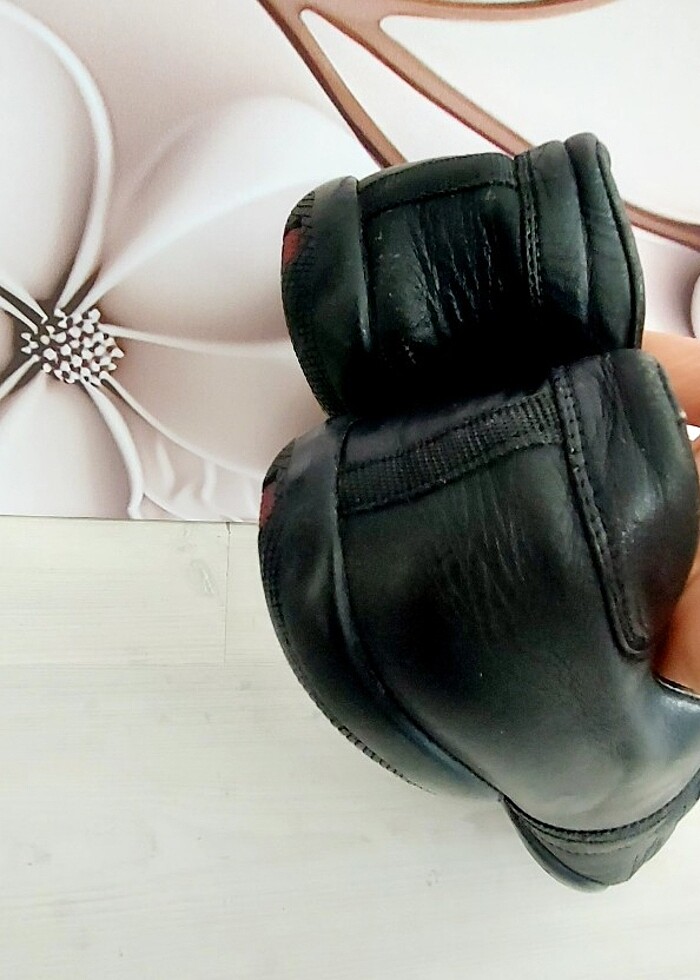 Prada 42 no ic ve dış gercek deri. Orjinal - Görsel 3