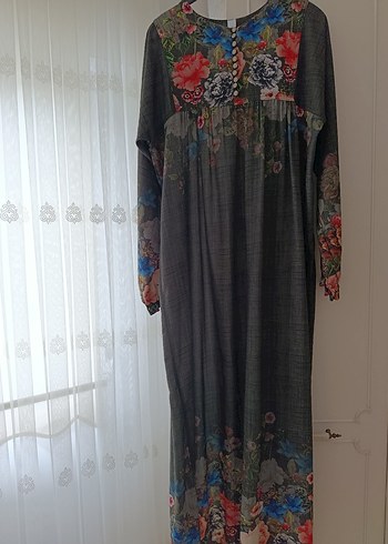 robalı krep elbise