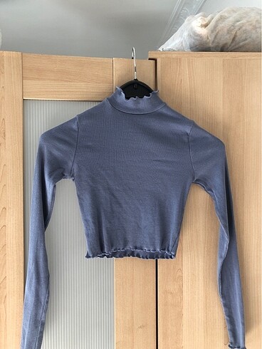 Pull And Bear Crop