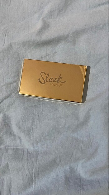 SLEEK MakeUP PALET